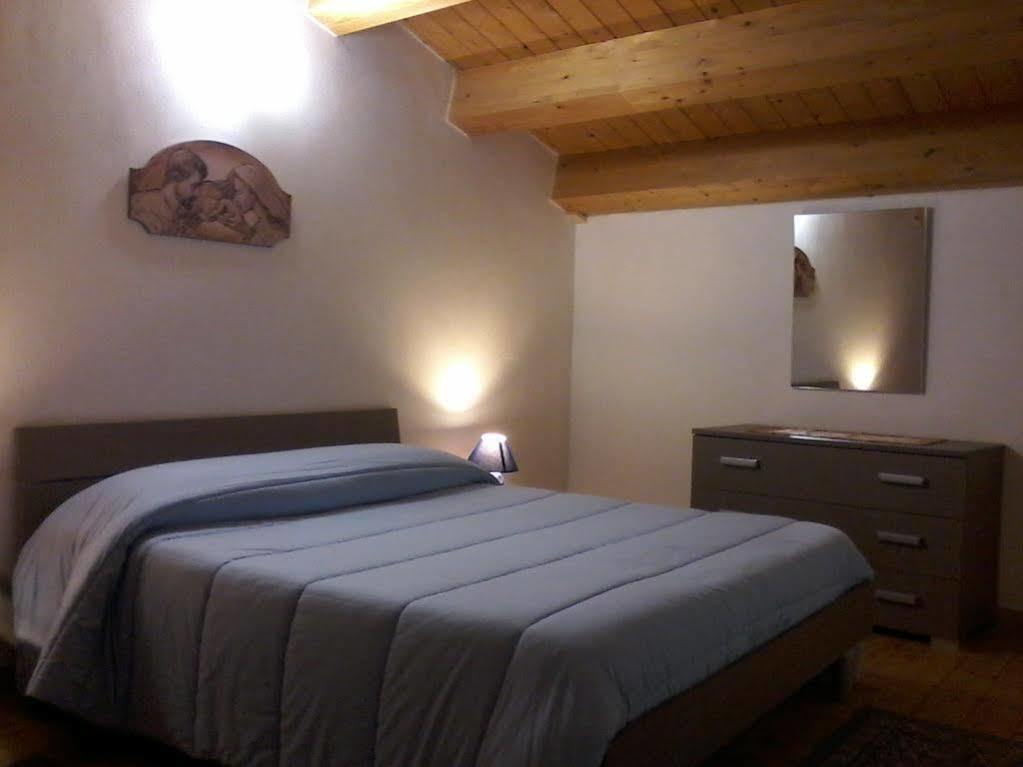 Casa Vacanze Il Quadrifoglio Noto Buitenkant foto